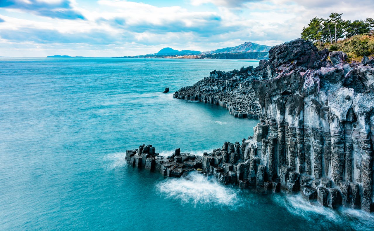 rock-cliffs-in-the-ocean-in-Jeju-Island-in-korea